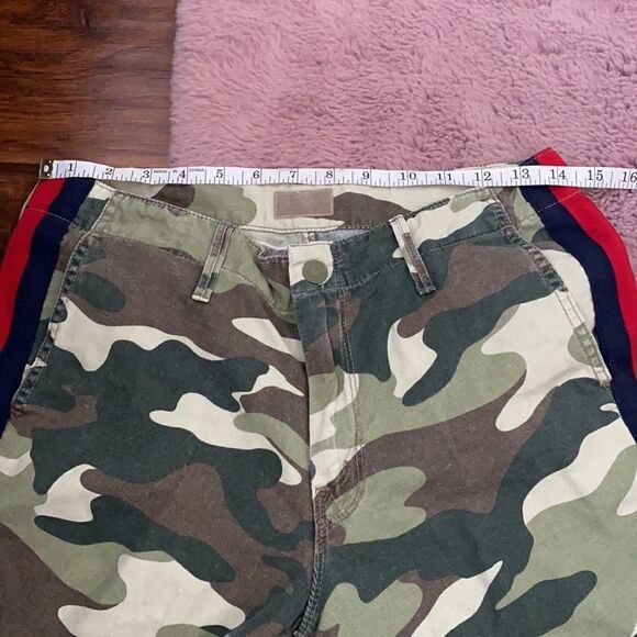 Mother Camouflage Distressed The No Zip Misfit Manmade Cutoff - Picture 13 of 14